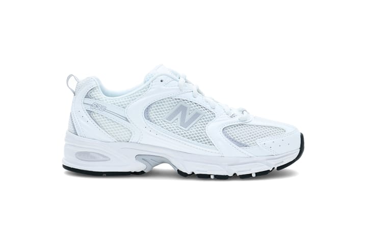 NEW BALANCE 6033 White NEW BALANCE